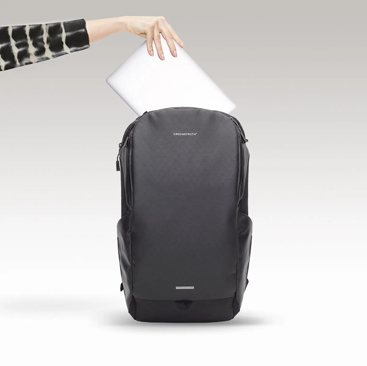 20L Everyday Travel Backpack | RIKR