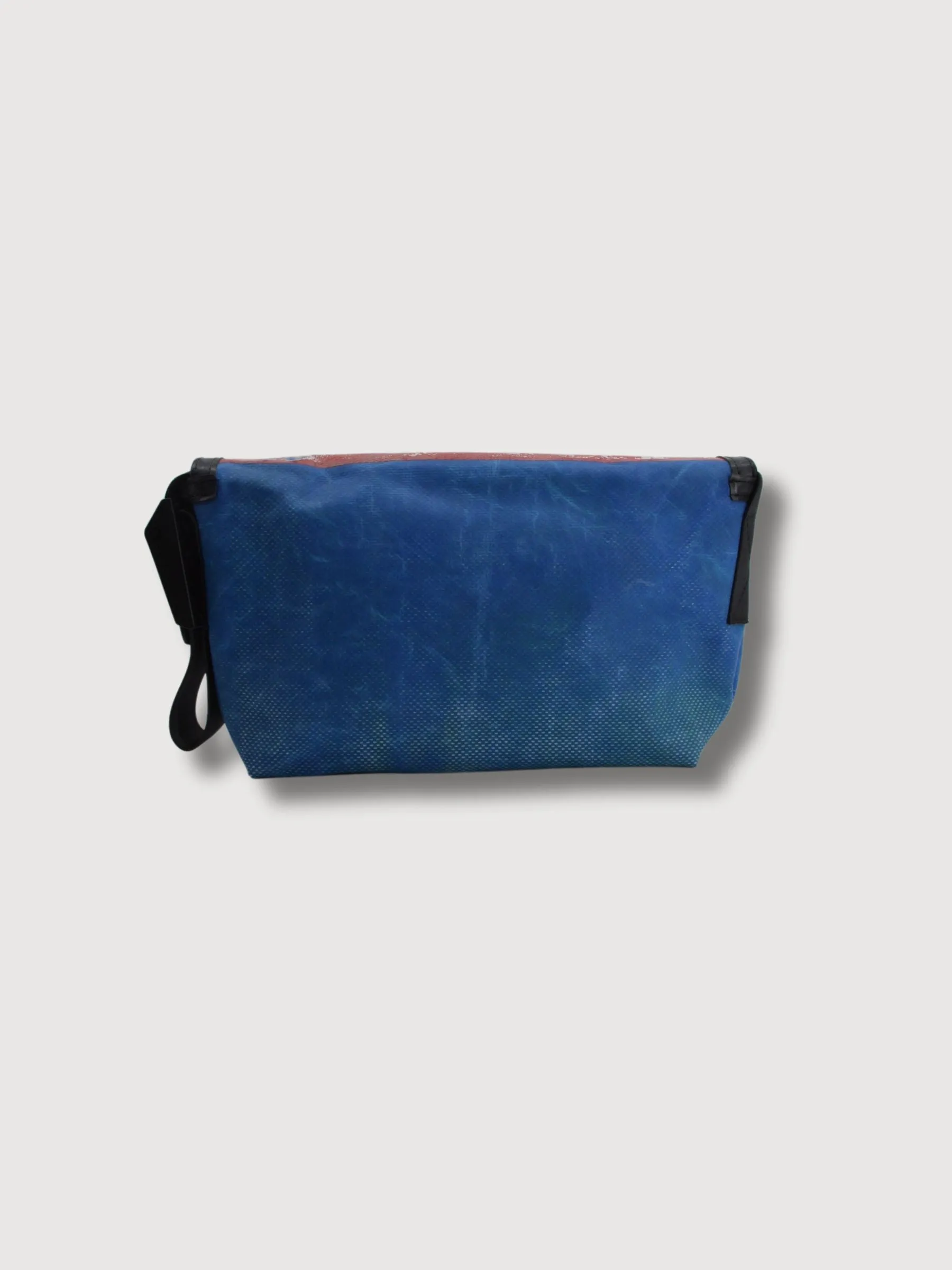 Bag F41 Hawaii Five-0 Blue White Red In Used Truck Tarps | Freitag