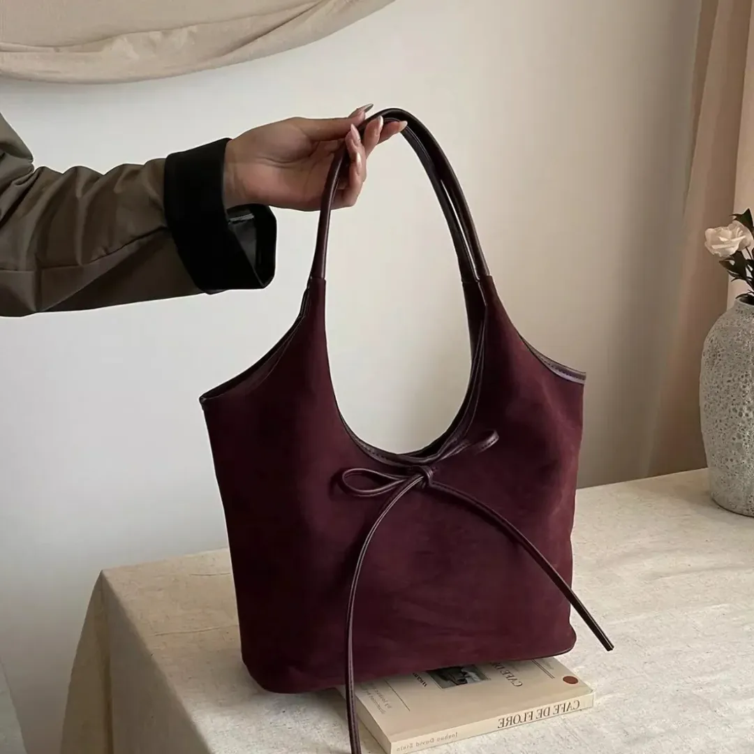BETTINA - STATEMENT BOW BAG
