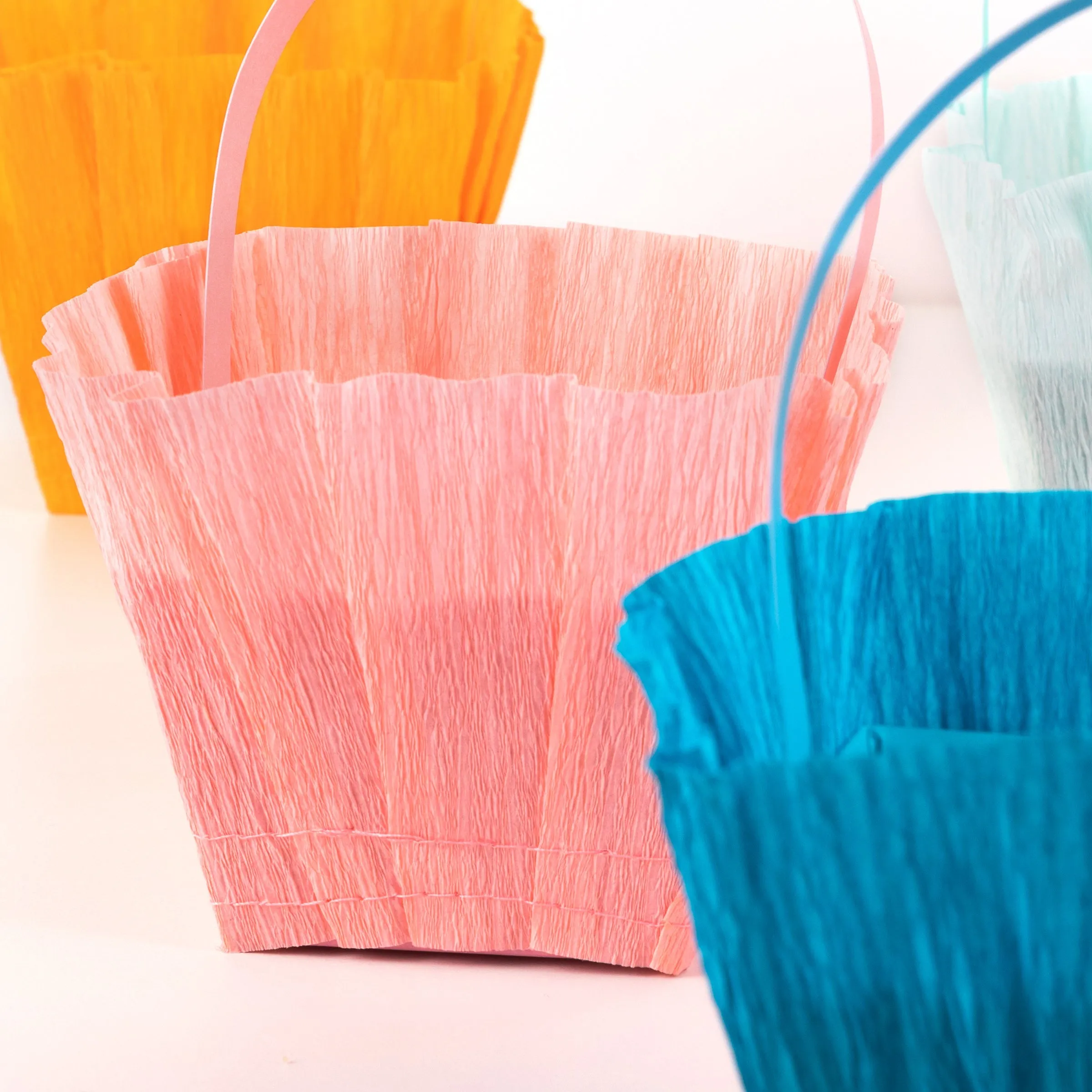 Bright Baskets (x 6)