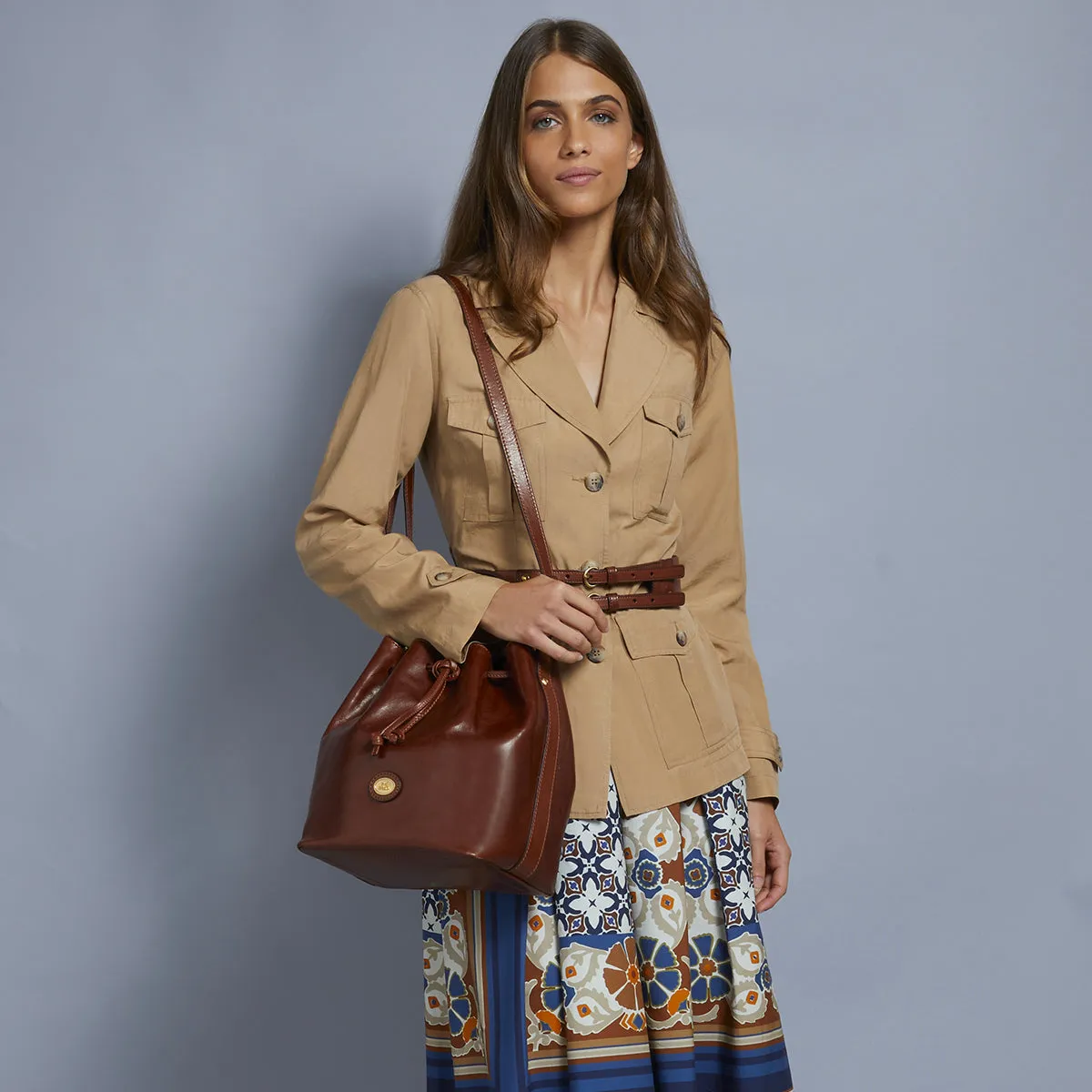 BUCKET BAG
