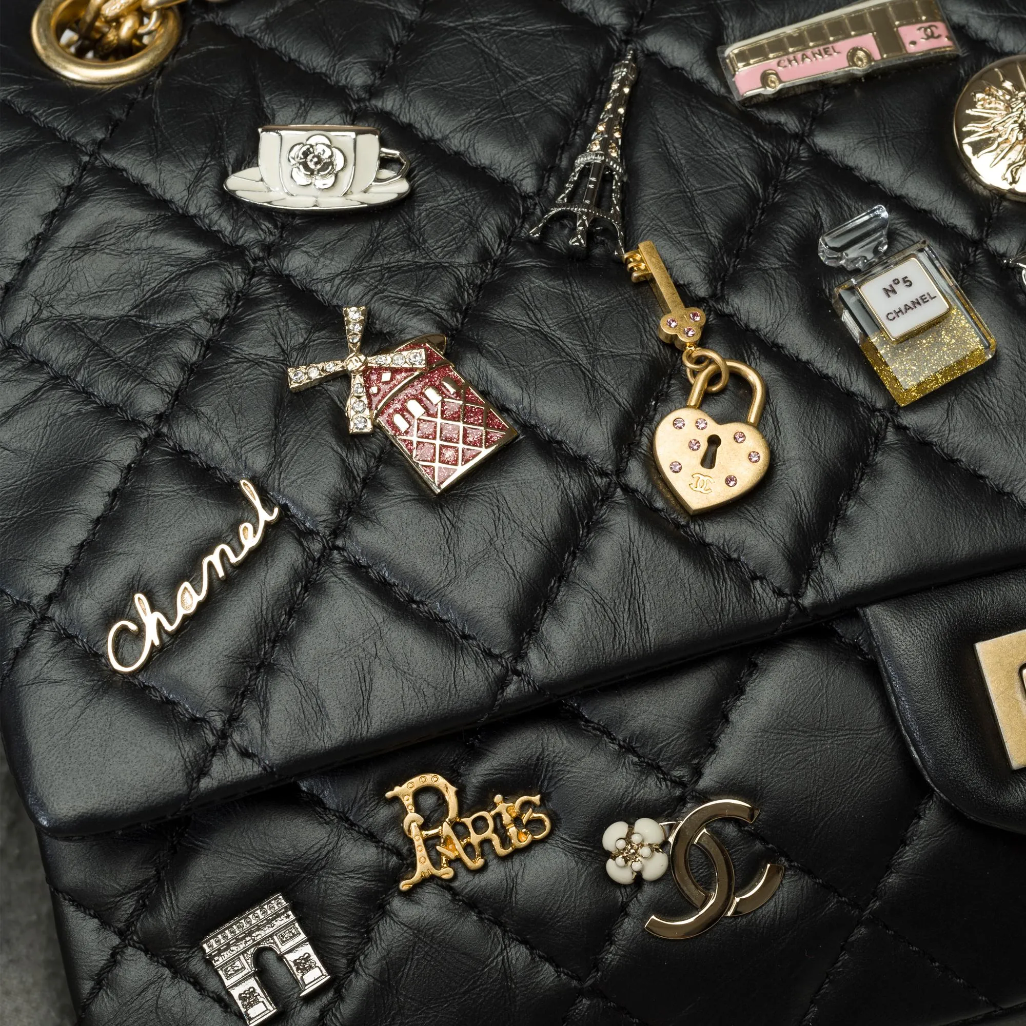 CHANEL Lucky Charms 2.55 double flap shoulder bag in black quilted leather, AGHW