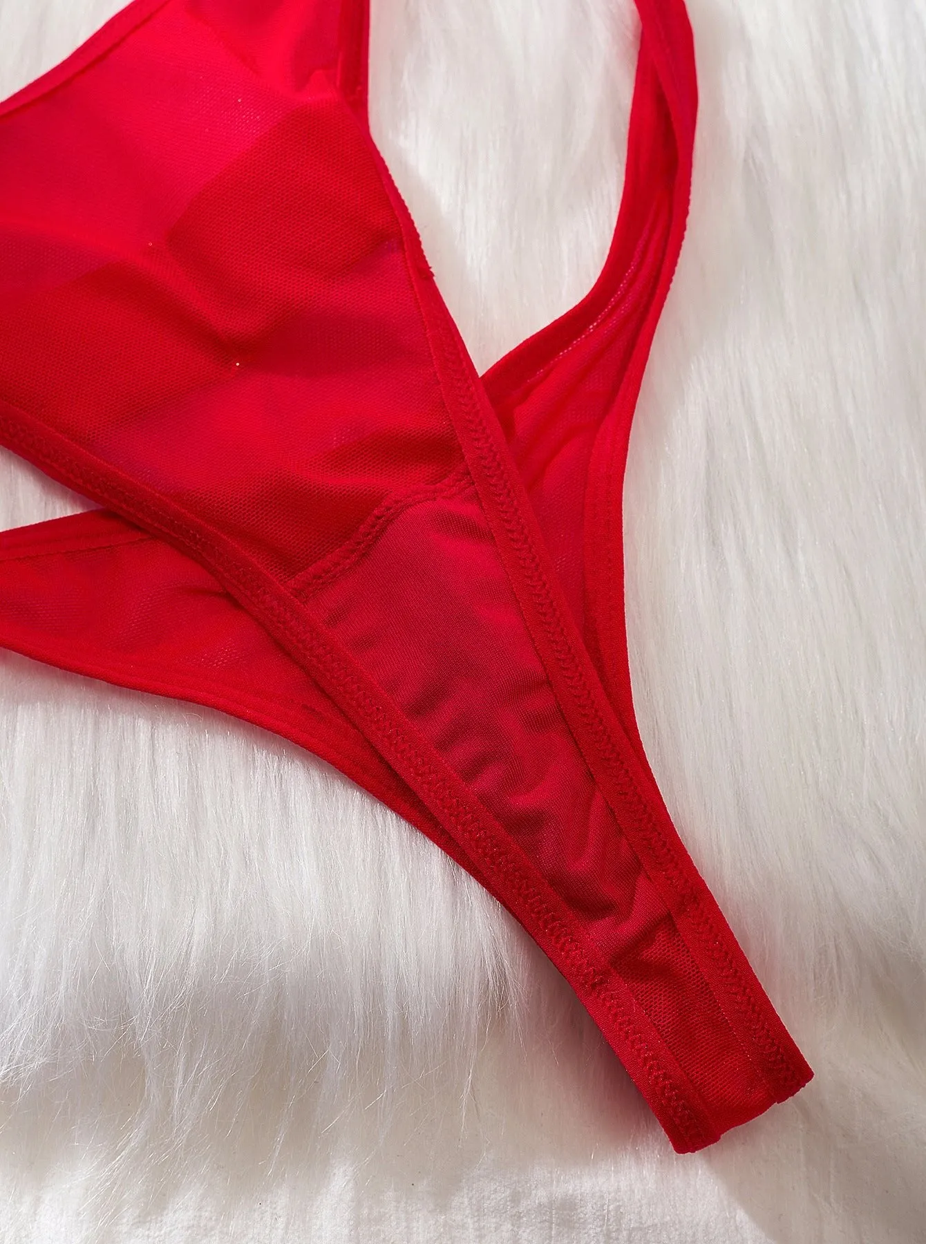 Complex Craftsmanship Perspective Mesh Hollow Body Shaping Fun Four-piece Lingerie Set