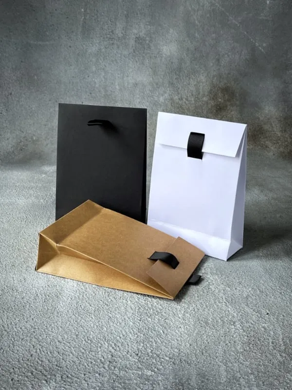 FSC® Envelope Bag with Ribbon
