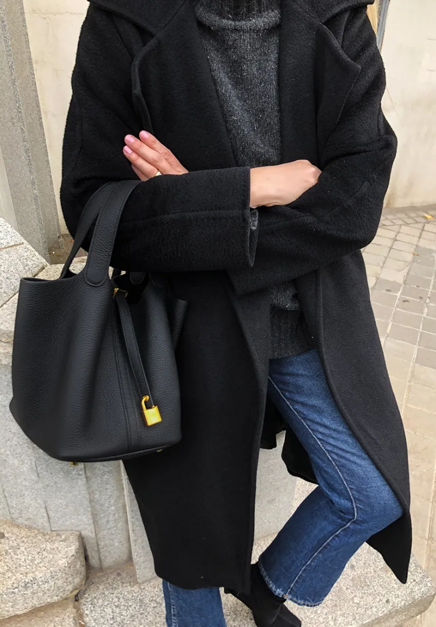 Gorgeous   leather Basket  Handbag