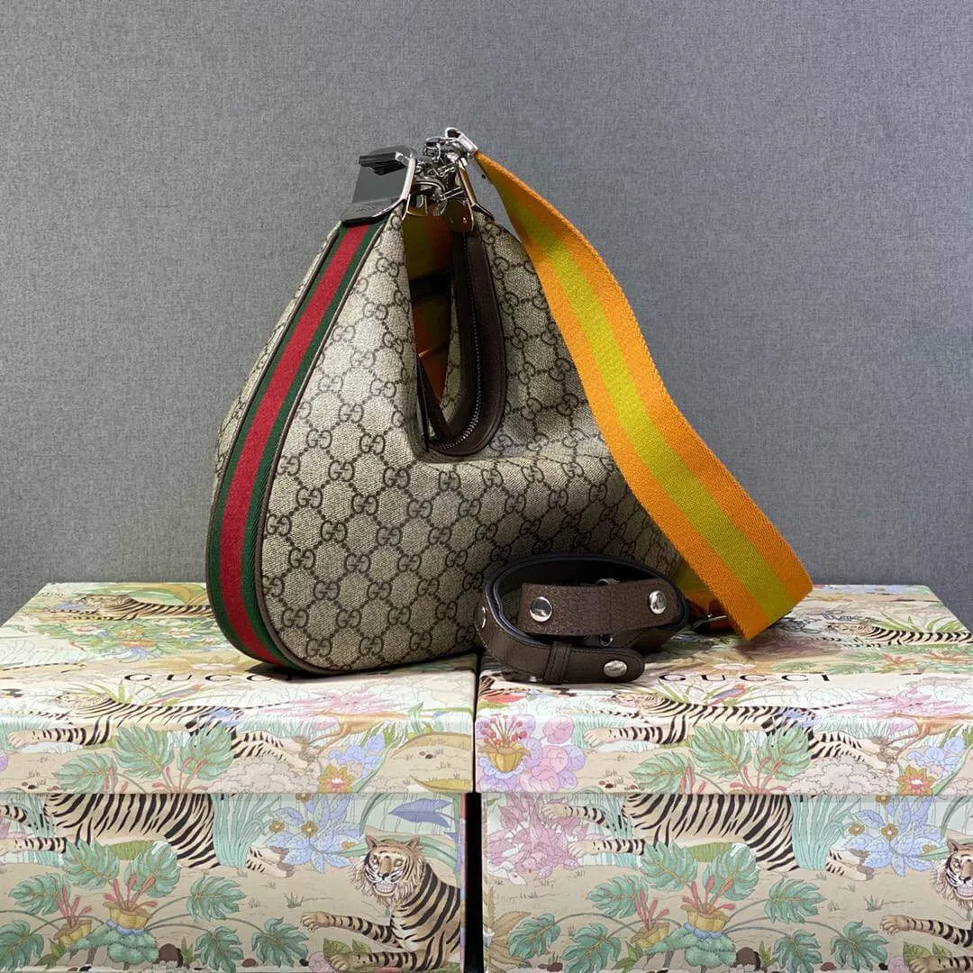Gucci Attache small shoulder bag Beige and ebony GG Supreme canvas