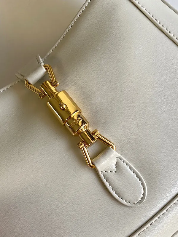 Gucci   Luxury Bags  1050