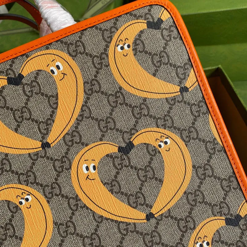 Gucci   Luxury Bags  1058