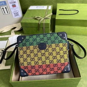 Gucci   Luxury Bags  1059