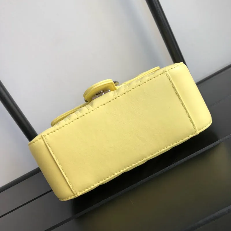 Gucci   Luxury Bags  1100
