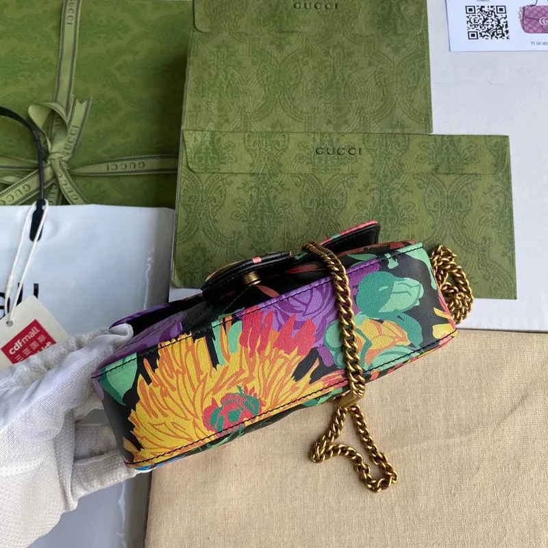 Gucci   Luxury Bags  1137