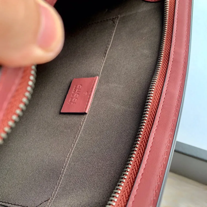 Gucci   Luxury Bags  1282