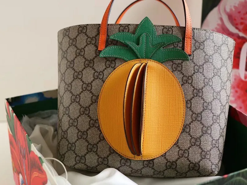 Gucci   Luxury Bags  1299
