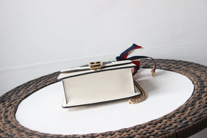 Gucci   Luxury Bags  1302