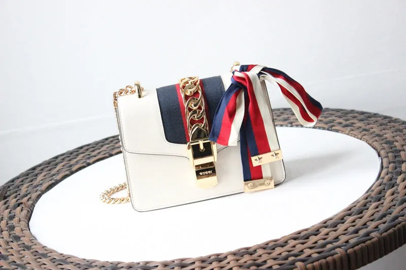 Gucci   Luxury Bags  1302