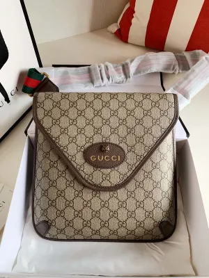 Gucci   Luxury Bags  1326