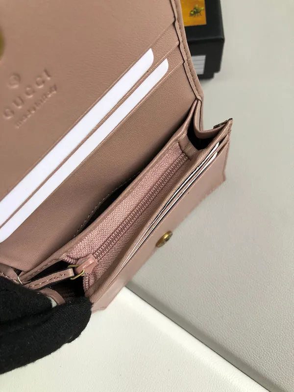 Gucci   Luxury Bags  1337