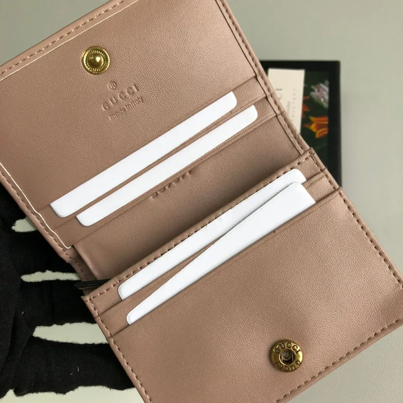 Gucci   Luxury Bags  1337