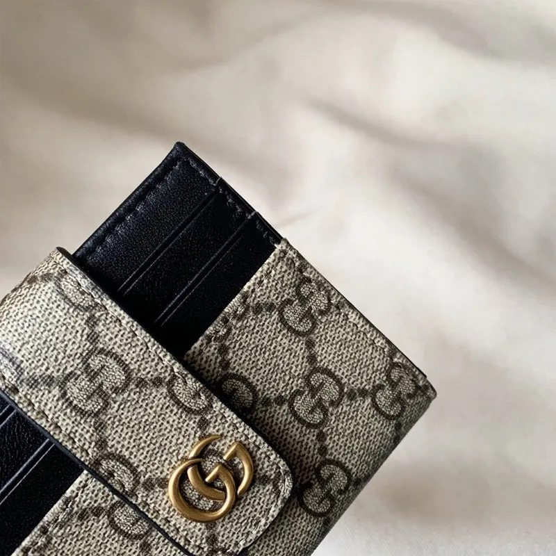 Gucci   Luxury Bags  1351