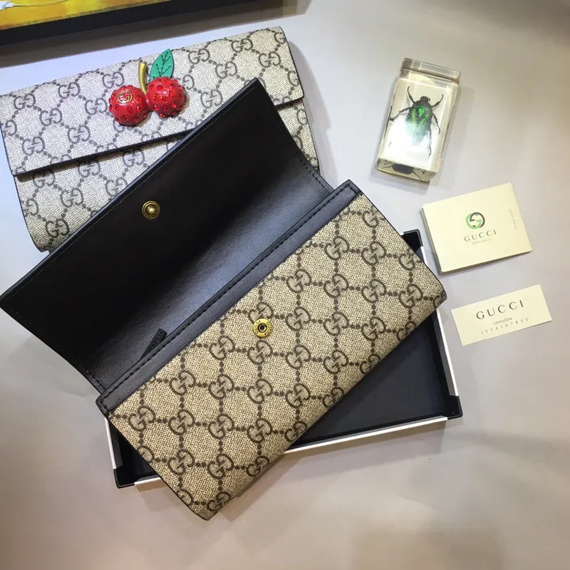 Gucci   Luxury Bags  1364
