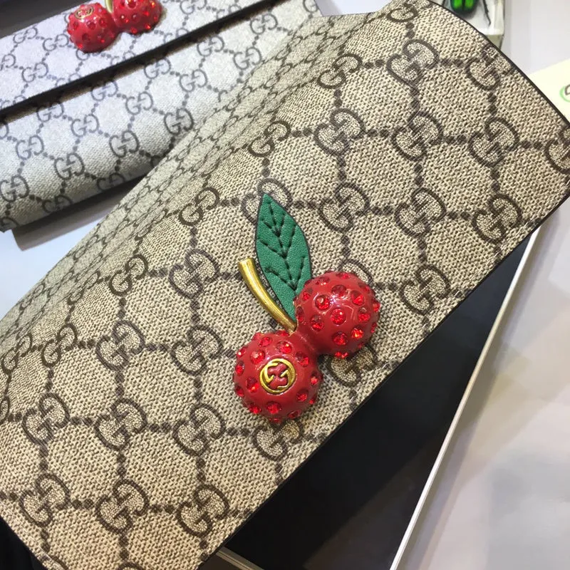 Gucci   Luxury Bags  1364