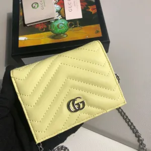 Gucci   Luxury Bags  1374