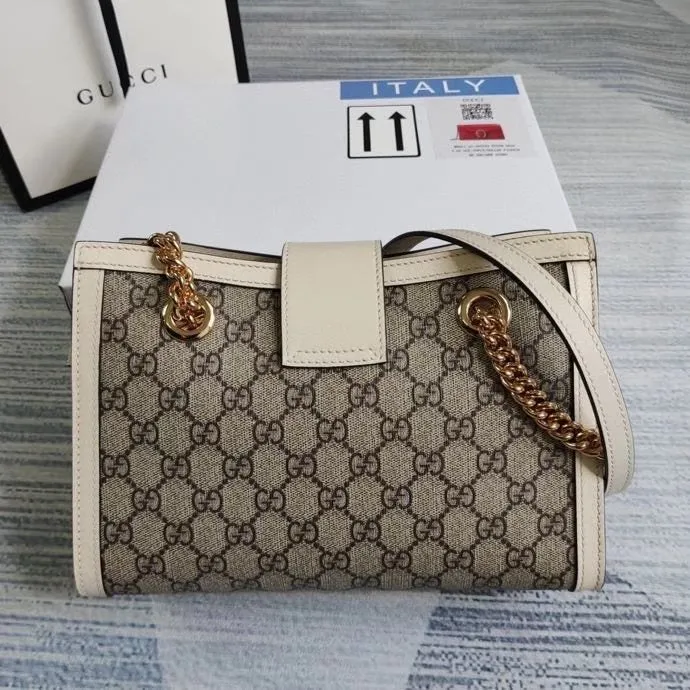 Gucci   Luxury Bags  1386