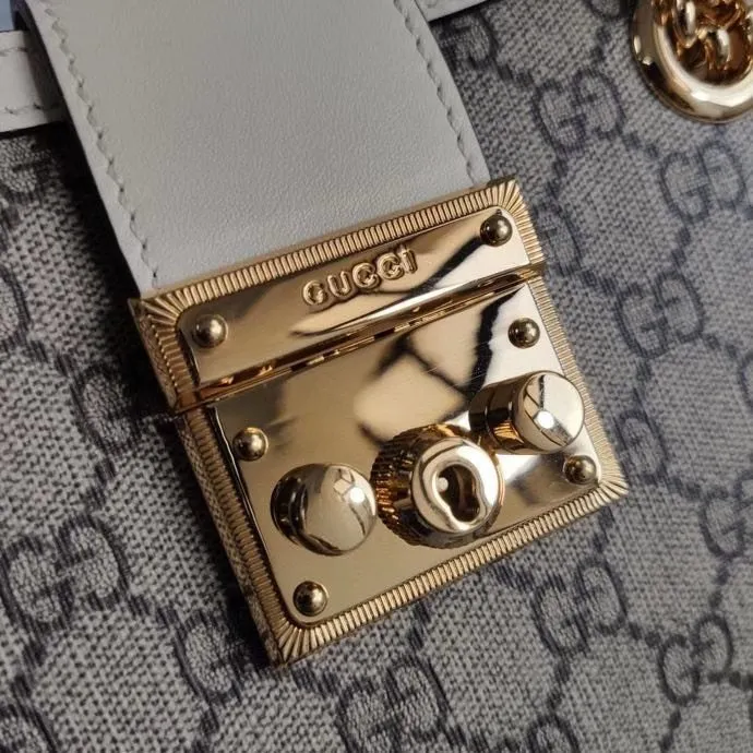 Gucci   Luxury Bags  1386