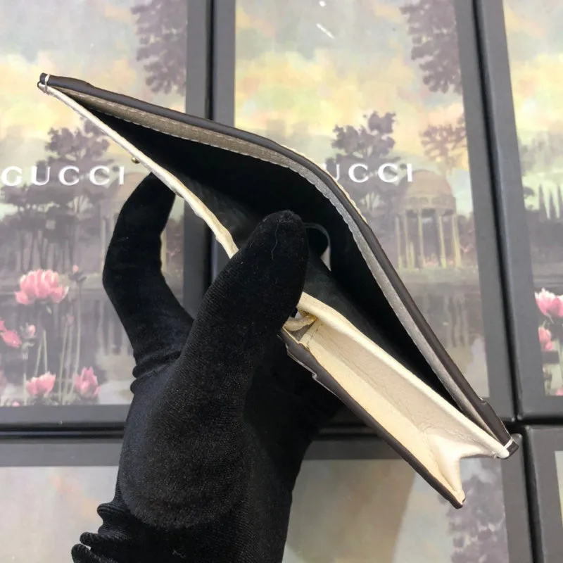Gucci   Luxury Bags  868
