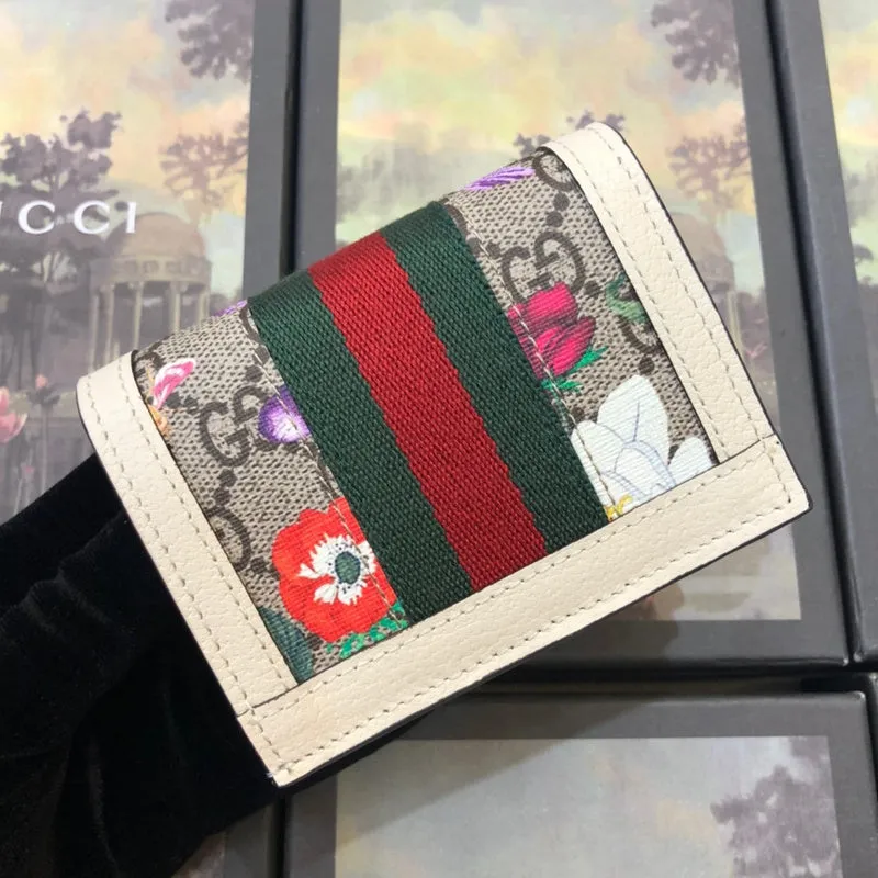 Gucci   Luxury Bags  868