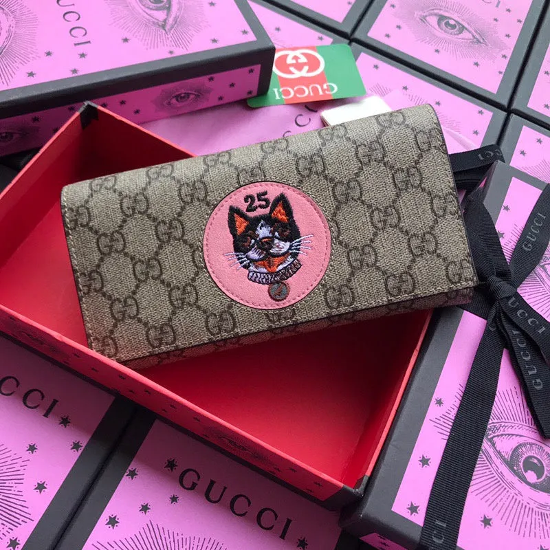 Gucci   Luxury Bags  871