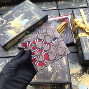 Gucci   Luxury Bags  923