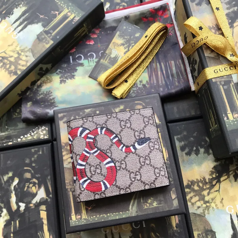 Gucci   Luxury Bags  923