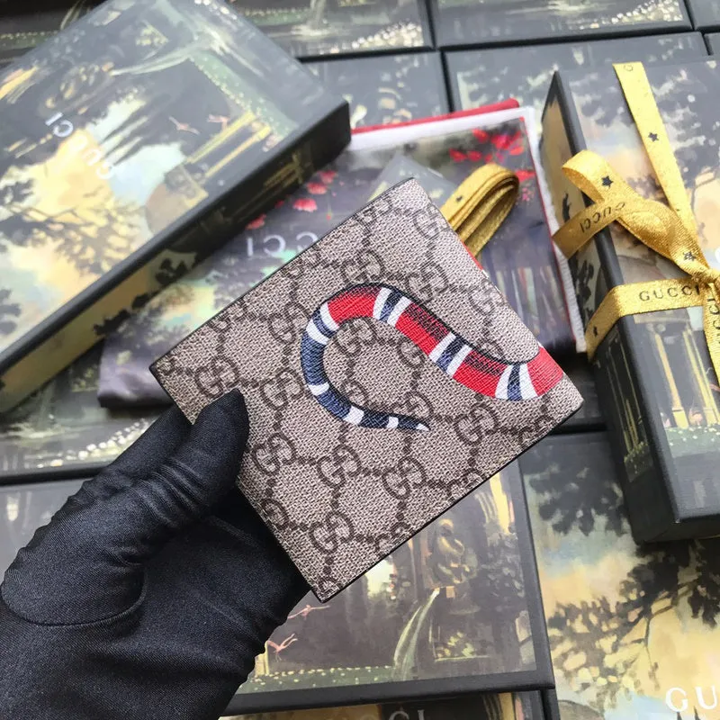 Gucci   Luxury Bags  923