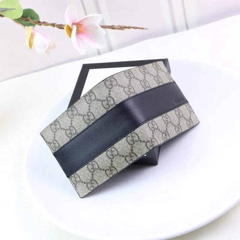 Gucci   Luxury Bags  926