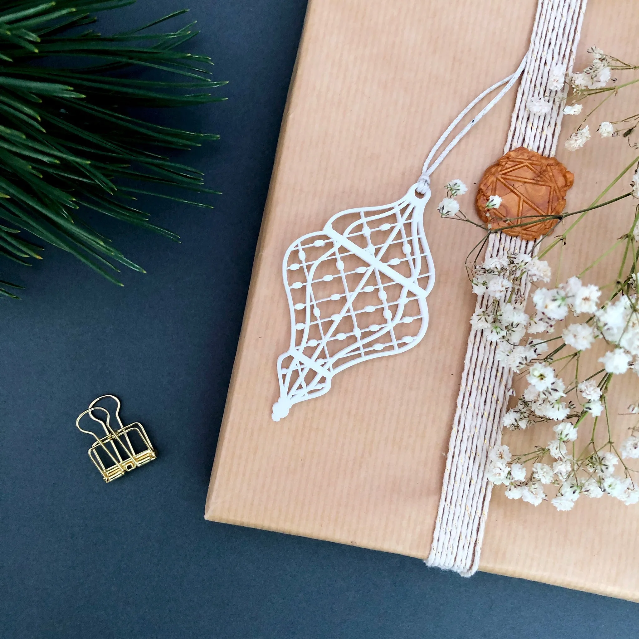Lantern Acrylic Gift Tags - 4 Pack