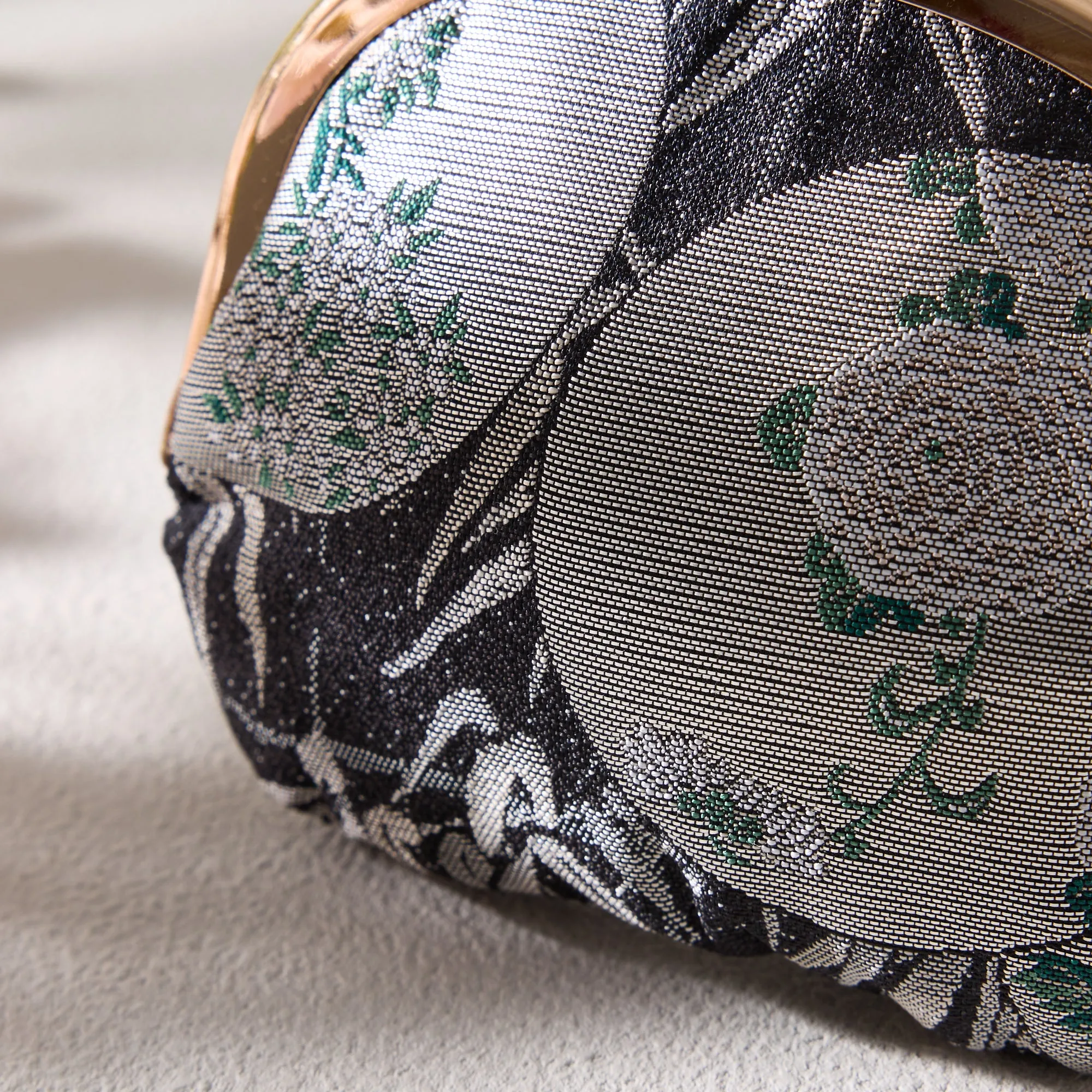 Large Kimono Pouch (1 bag)