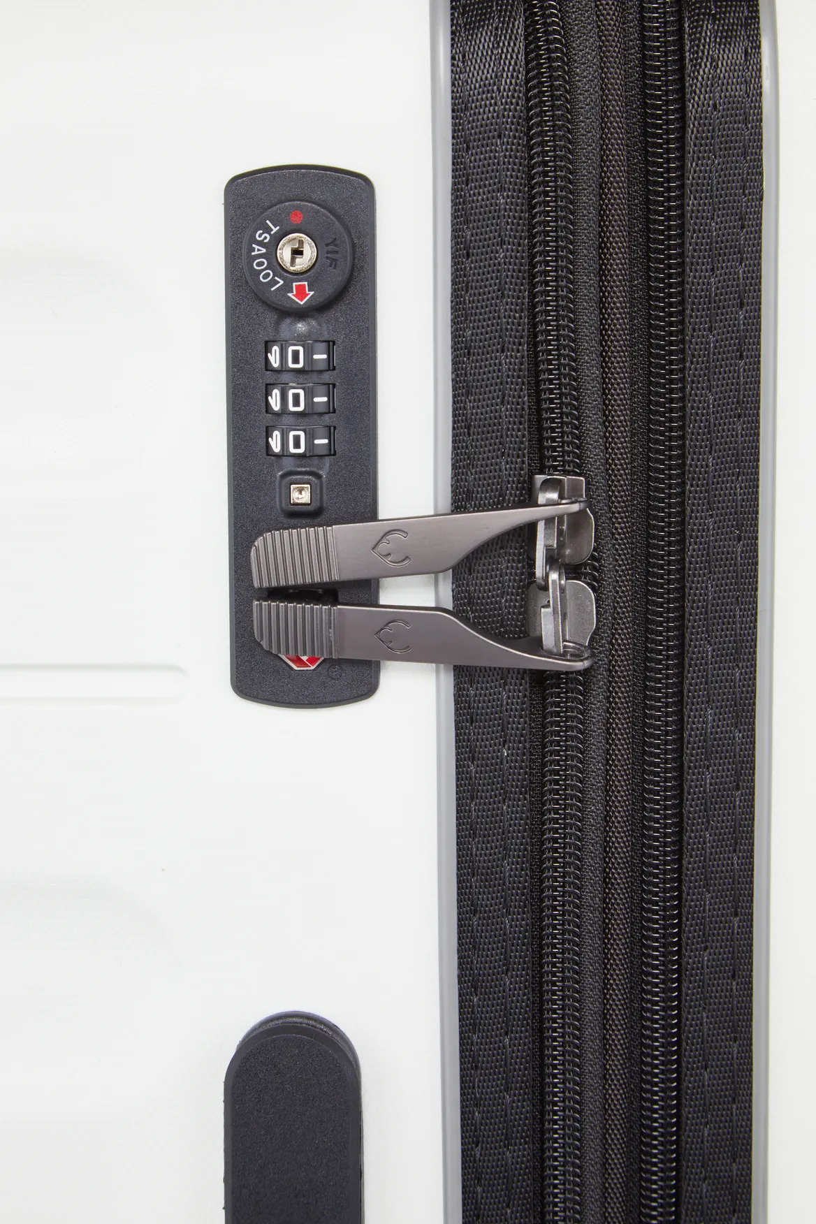 Lincoln 55cm Suitcase