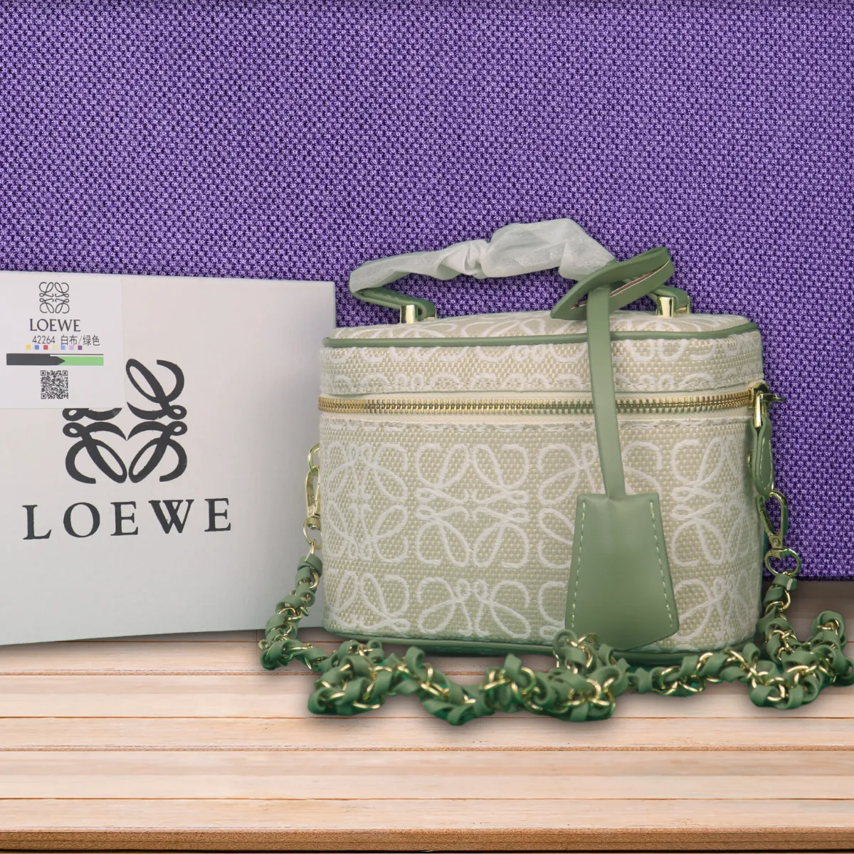 LOEWE |Logo Shoulder Bags-Box with purchase invoice and card included