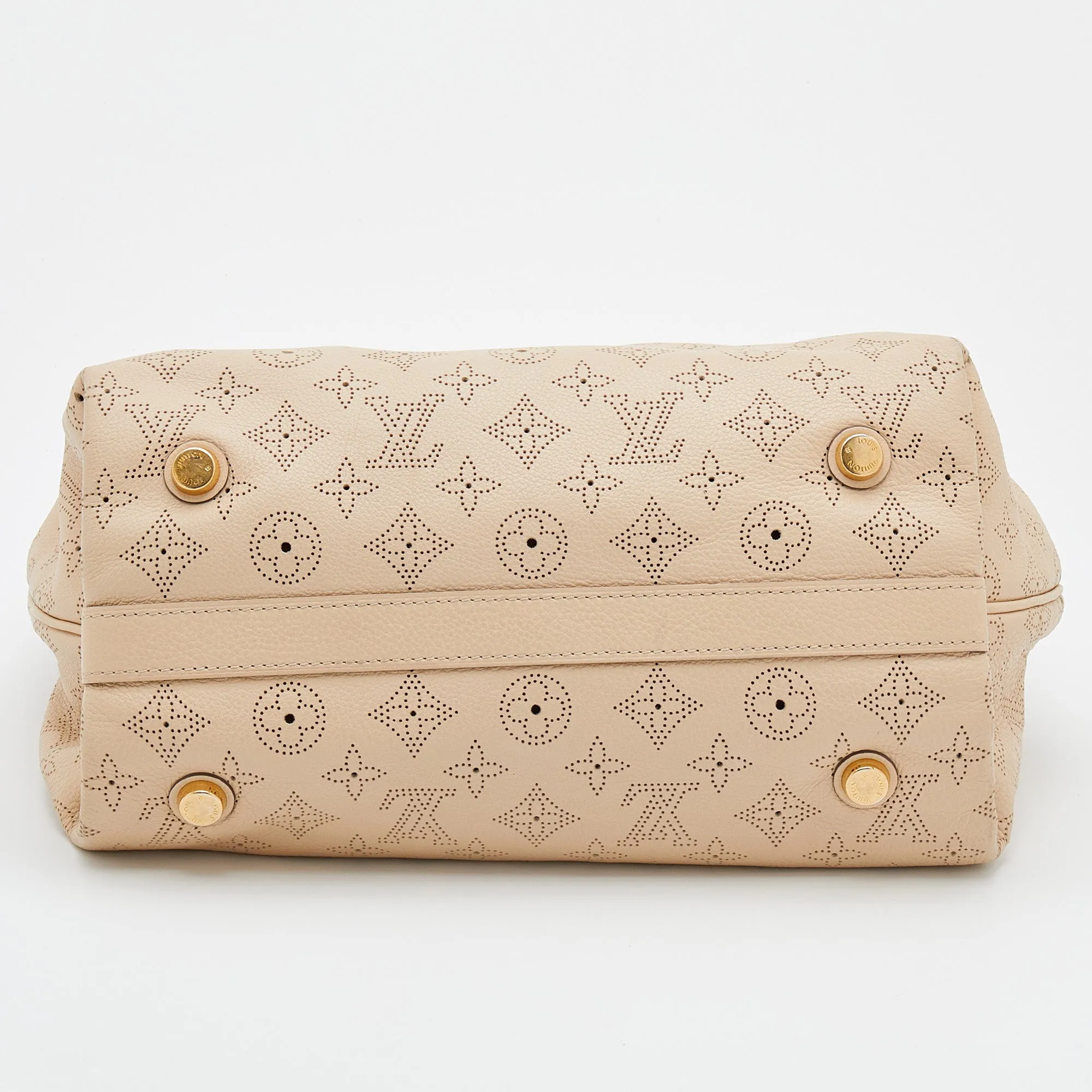 Louis Vuitton Coquill Monogram Mahina Leather Cirrus PM Bag