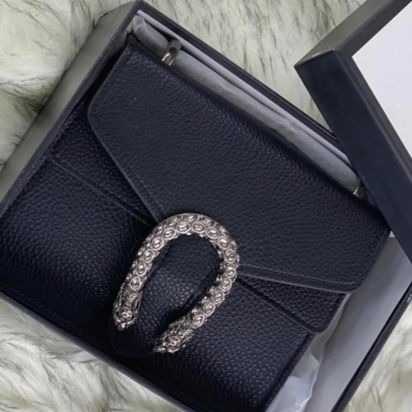 Luxury Bags - GUC - 6367
