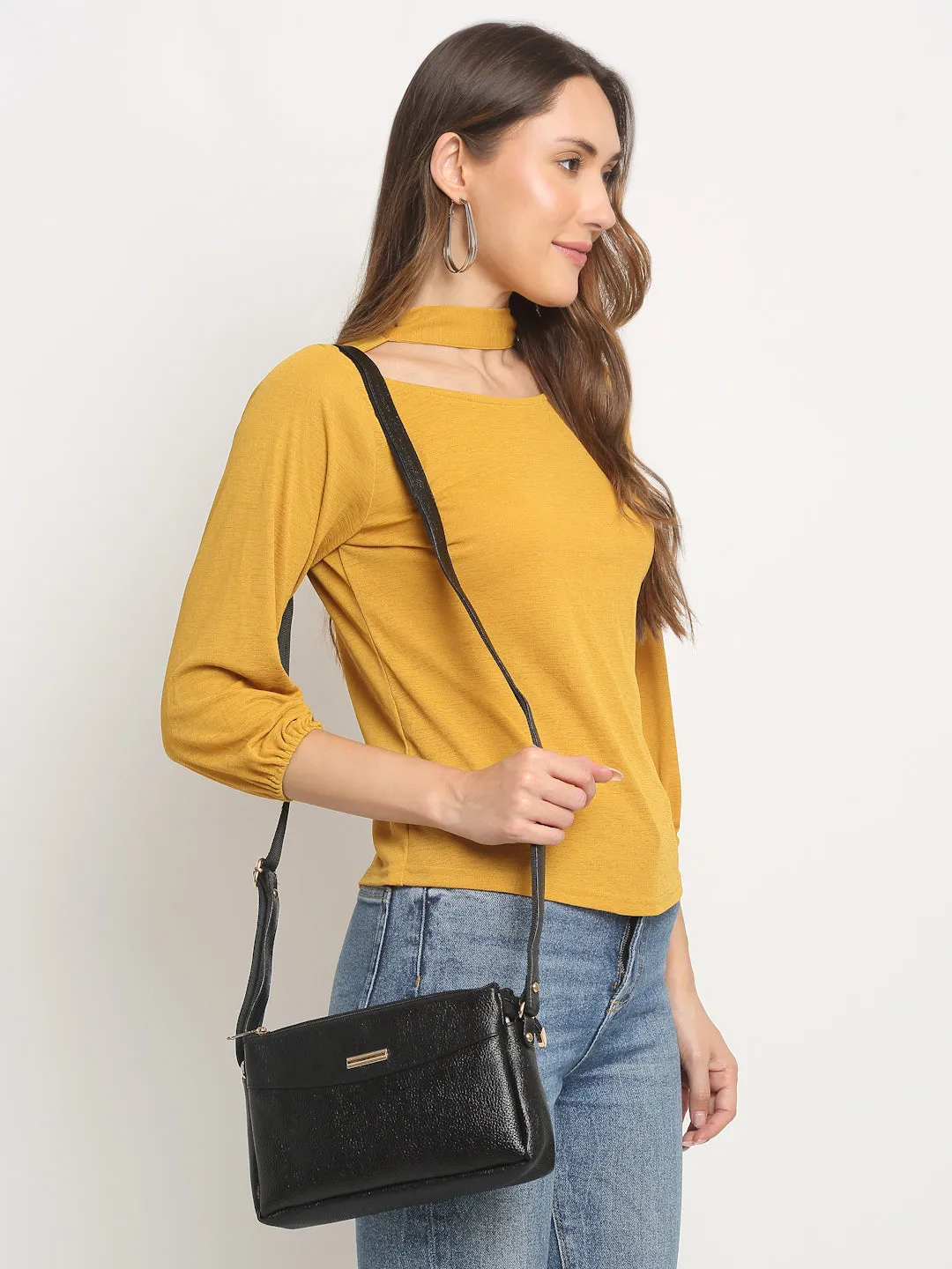 Teakwood Women's Texture Black Bag