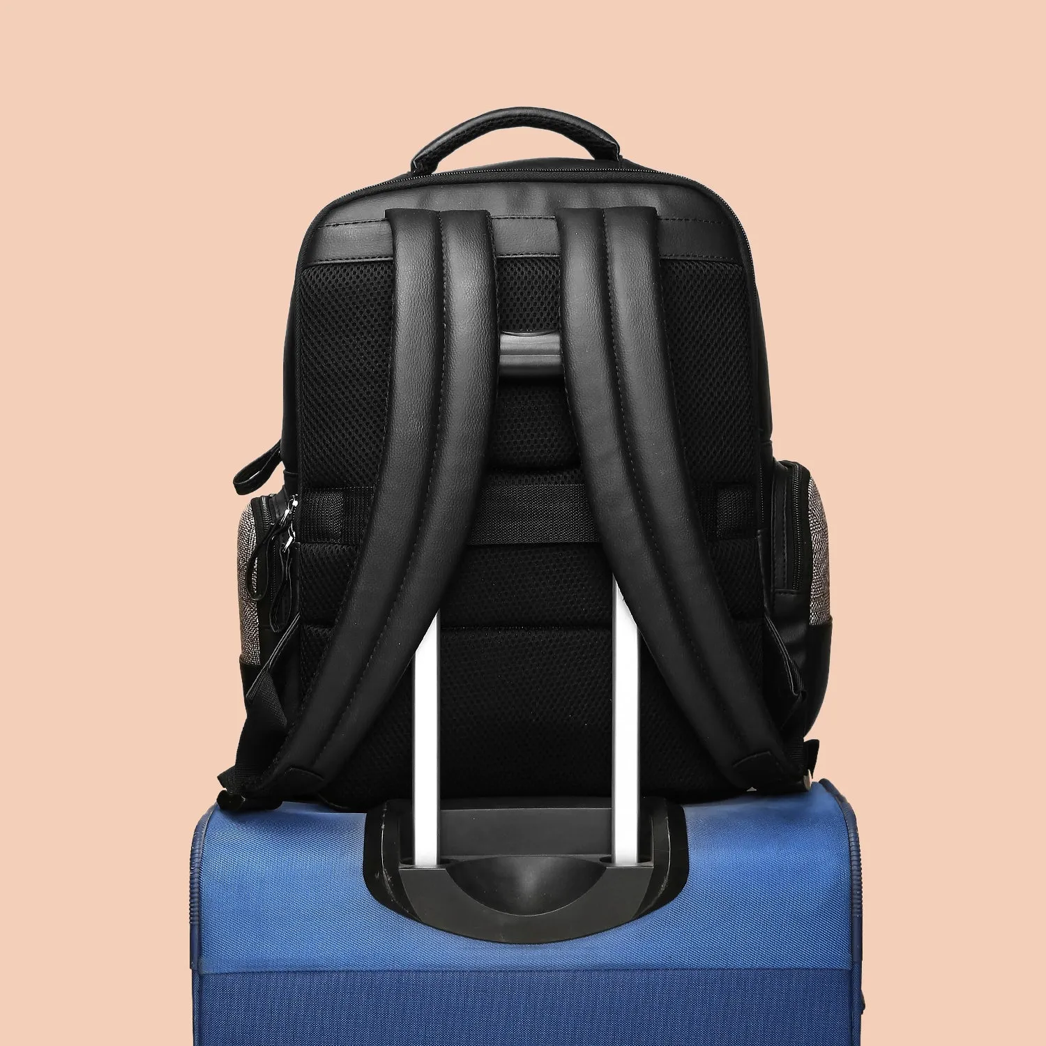 Travancore Texture Consultant Backpack