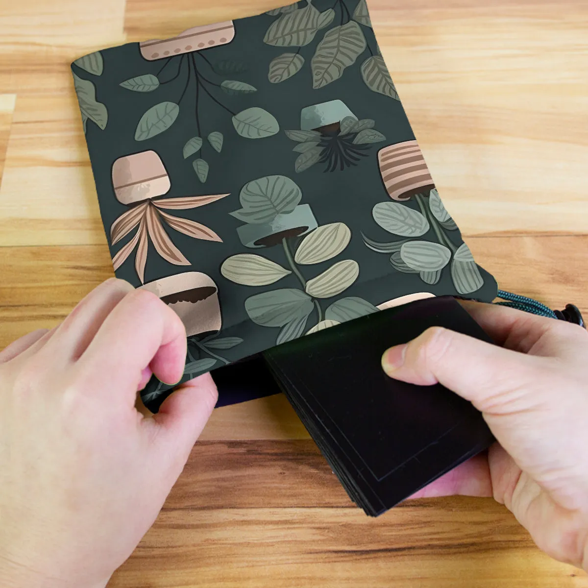 Urban Eden Dice Bag