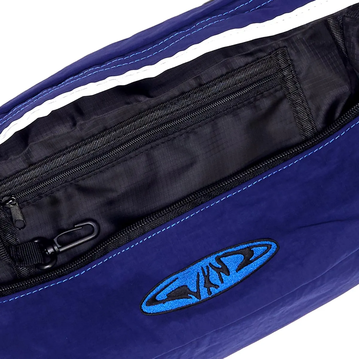 WKND Catapult Bag - Navy
